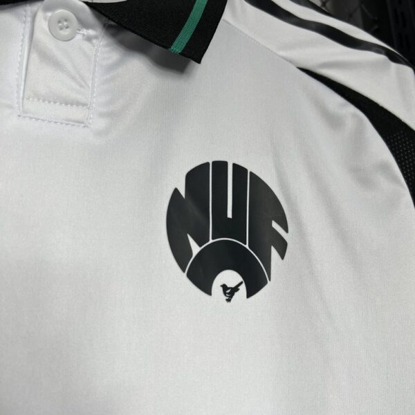 Camisa III Newcastle United Home Third 2025-2026 - Imagem 3