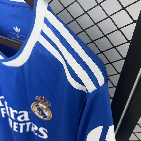 Camisa III Real Madrid Azul 2025/2026 - Imagem 2
